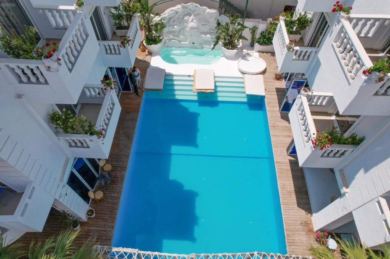 Relax Hotel Ksamil Bagian luar foto